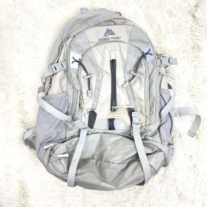 😎 Ozark Trail Backpack